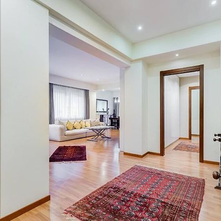 Exclusive Apartment In Eur Lake ローマ エクステリア 写真