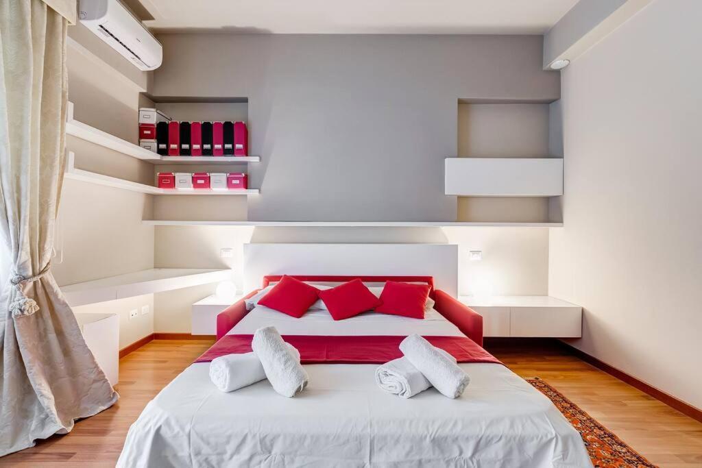 Exclusive Apartment In Eur Lake ローマ エクステリア 写真