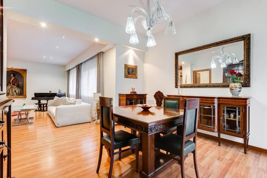 Exclusive Apartment In Eur Lake ローマ エクステリア 写真