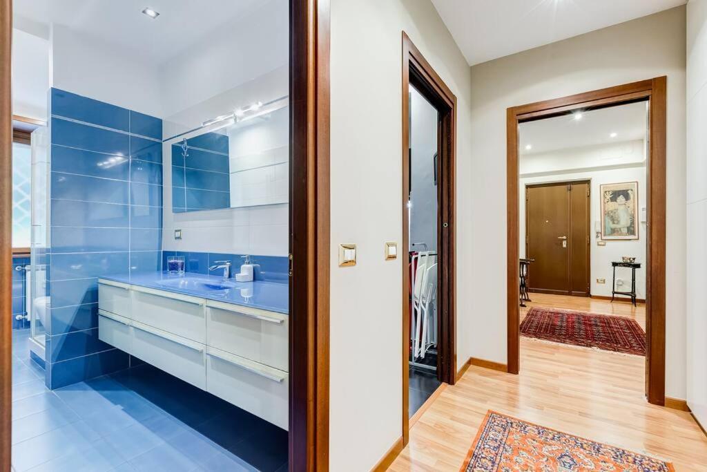 Exclusive Apartment In Eur Lake ローマ エクステリア 写真