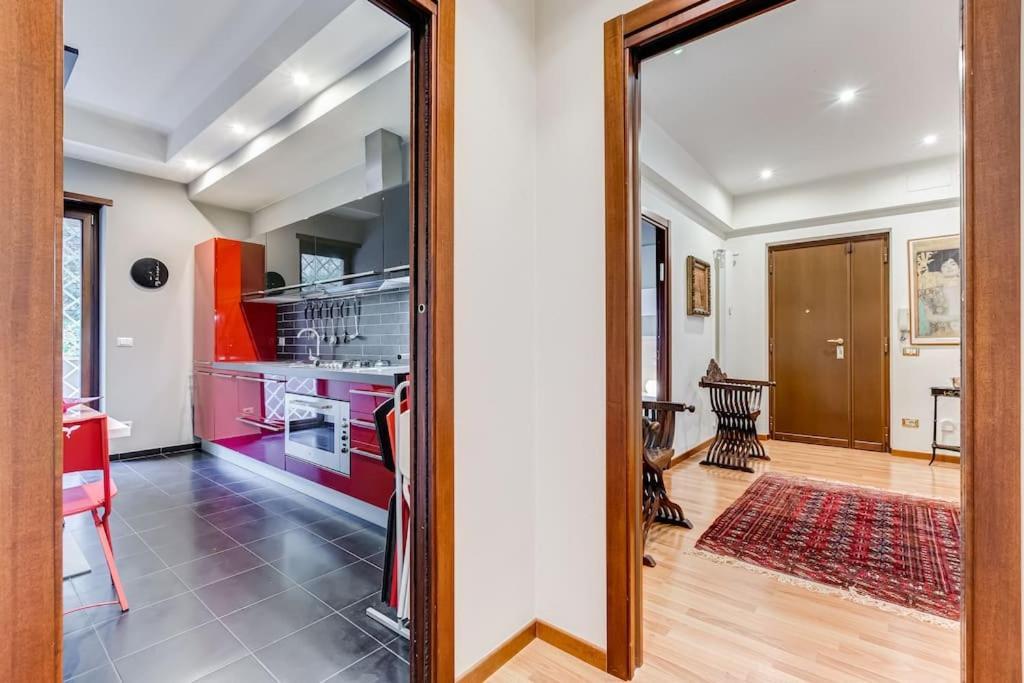 Exclusive Apartment In Eur Lake ローマ エクステリア 写真