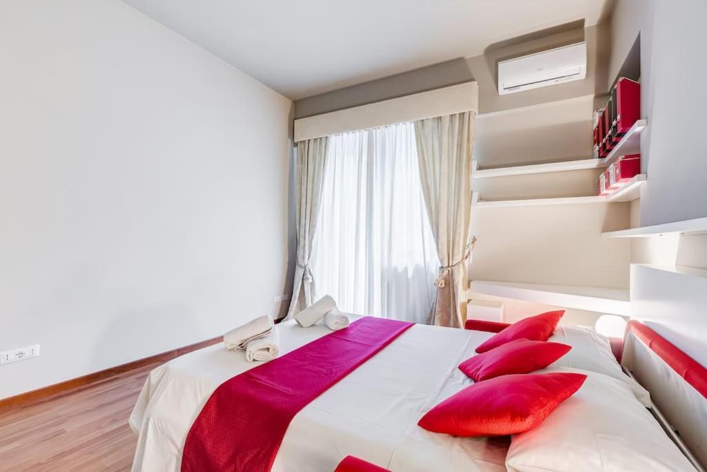 Exclusive Apartment In Eur Lake ローマ エクステリア 写真